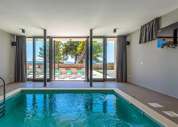 Luca Vikendica Zadar